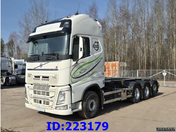 Container transporter/ Swap body truck VOLVO FH13 540