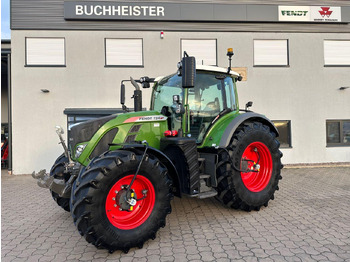 Farm tractor FENDT 724 Vario