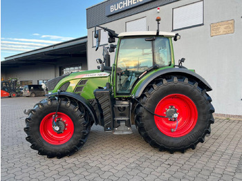 Farm tractor FENDT 720 Vario