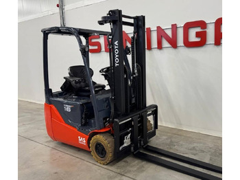 Electric forklift TOYOTA