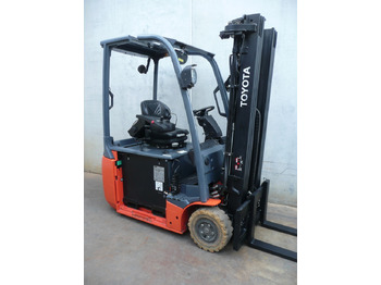 Electric forklift TOYOTA