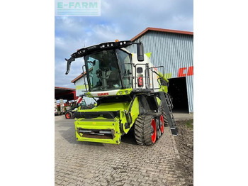 Combine harvester CLAAS Lexion 8700