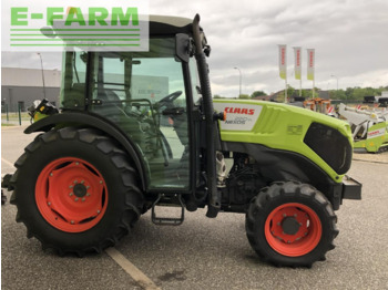 Farm tractor CLAAS nexos 220 vl: picture 4