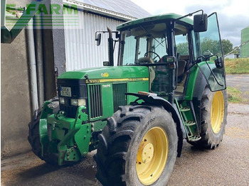 Farm tractor JOHN DEERE 6910