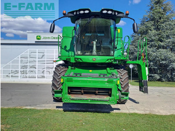 Combine harvester John Deere W650: picture 3