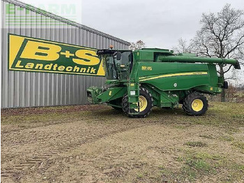 Combine harvester JOHN DEERE W660