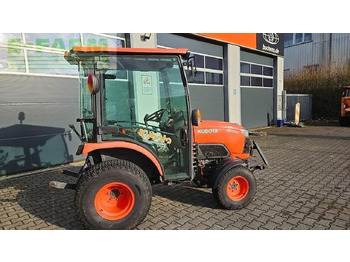 Farm tractor Kubota b2231: picture 3