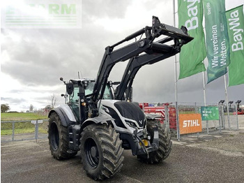 Farm tractor VALTRA T-series