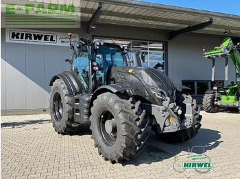 Farm tractor VALTRA T-series