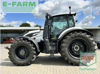 Farm tractor VALTRA T-series