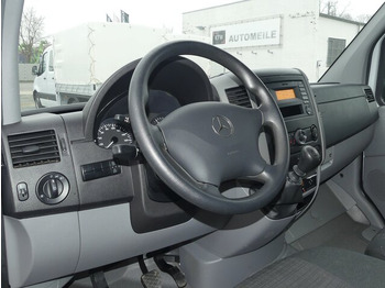 Interior photo 1: Flatbed van, Combi van MERCEDES-BENZ Sprinter 311 CDI DOKA Pritsche,AHK,Standheizung