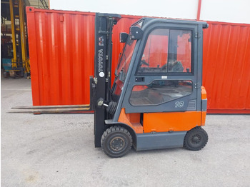 Electric forklift TOYOTA