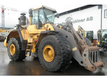 Wheel loader VOLVO L220G