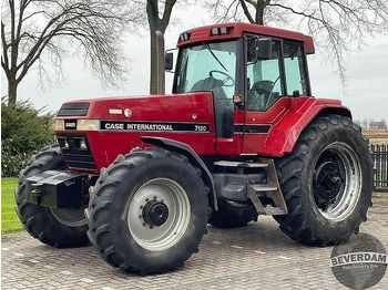 Farm tractor CASE IH Magnum