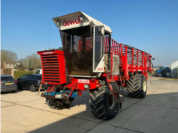 Farm trailer DEWULF