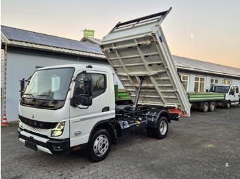 Tipper van