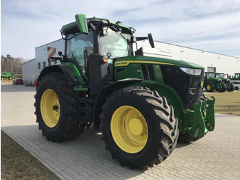 Farm tractor John Deere 7R 310: picture 2