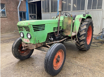 Farm tractor DEUTZ