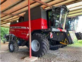 Combine harvester MASSEY FERGUSON