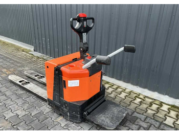 Pallet truck BT