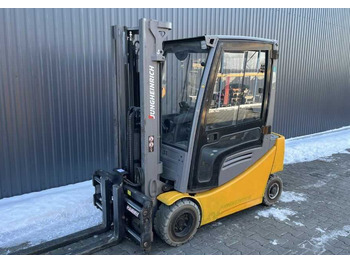 Electric forklift JUNGHEINRICH EFG