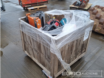 Construction equipment Makita 110 Volt Jigsaw, 110 Volt Planer, Hilti 110 Volt Vacuum , 240 Volt Distribution Box, 415 Volt Distribution Box, Quick Cut Saw Trolley, Metabo 110 Volt Grider (2 of), Hilti WSJ 850 110 Volt Jigs: picture 2