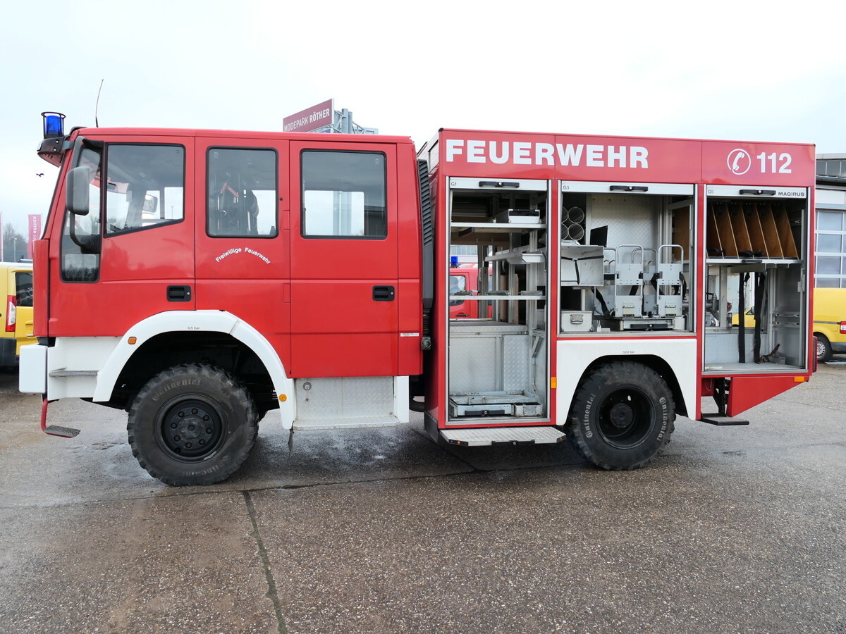 Fire truck IVECO FF 95 E 18W LF 8/6 DoKa 4X4 SFZ FEUERWEHR Löschf: picture 12