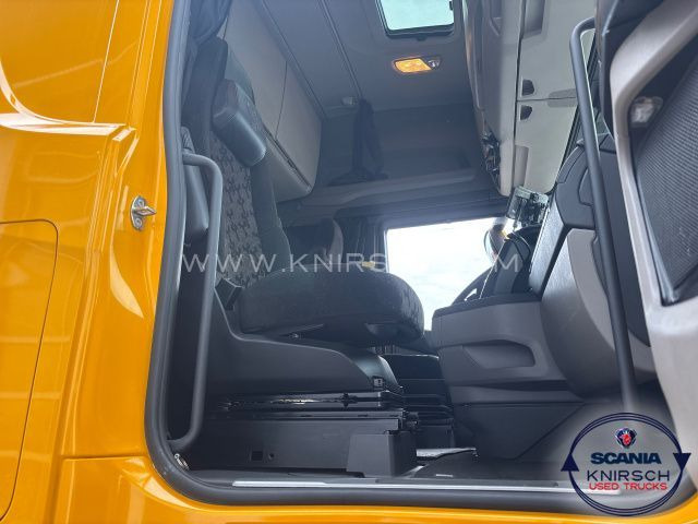 Tractor unit Scania S560A4x2EB / SUPER / LowLiner / Standklima: picture 8