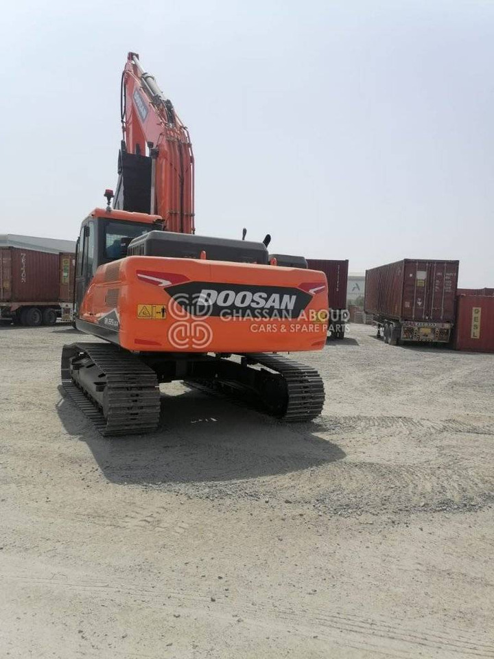 Crawler excavator DOOSAN DX225 LCA – CHAIN EXCAVATOR OPERATING WEIGHT 22 TON APPROX. WITH  BUCKET 1.08 Cu.M BUCKET ( HEAVY DUTY) MY2022: picture 9