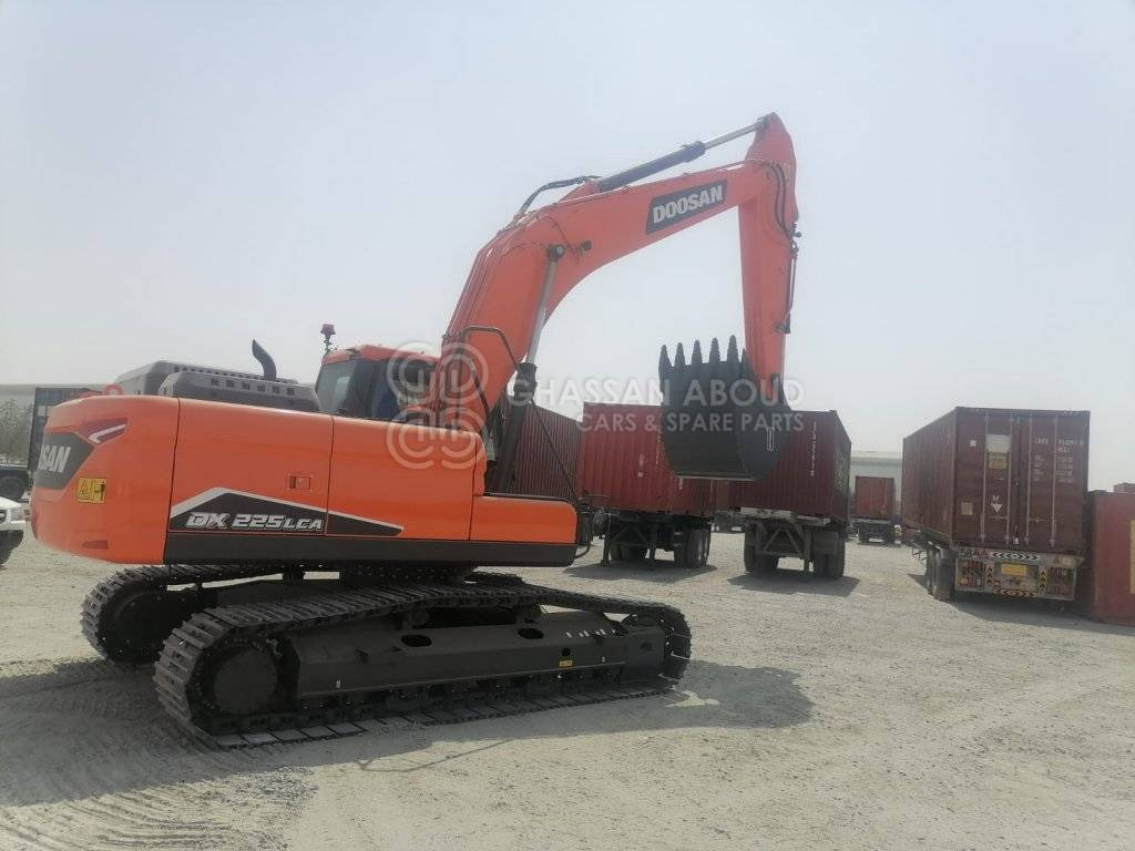 Crawler excavator DOOSAN DX225 LCA – CHAIN EXCAVATOR OPERATING WEIGHT 22 TON APPROX. WITH  BUCKET 1.08 Cu.M BUCKET ( HEAVY DUTY) MY2022: picture 10