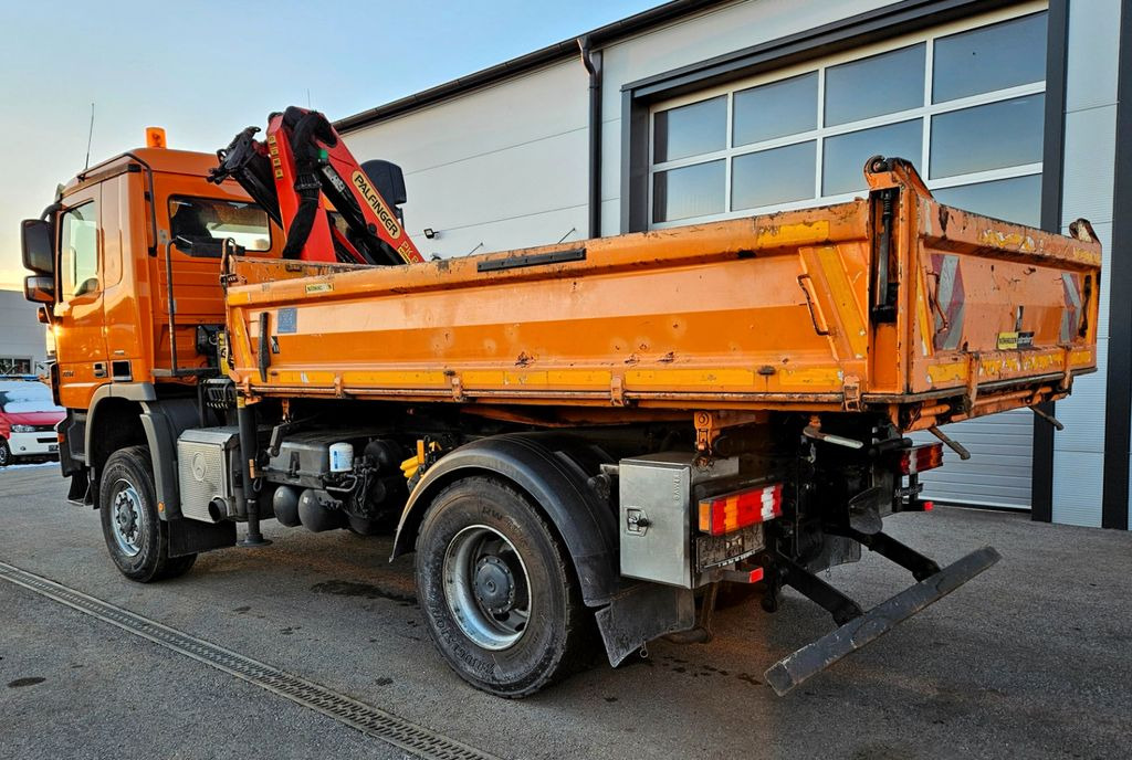 Tipper, Crane truck Mercedes-Benz Actros 2241 4x4 MP3 Palfinger Funk Kran Euro5: picture 11