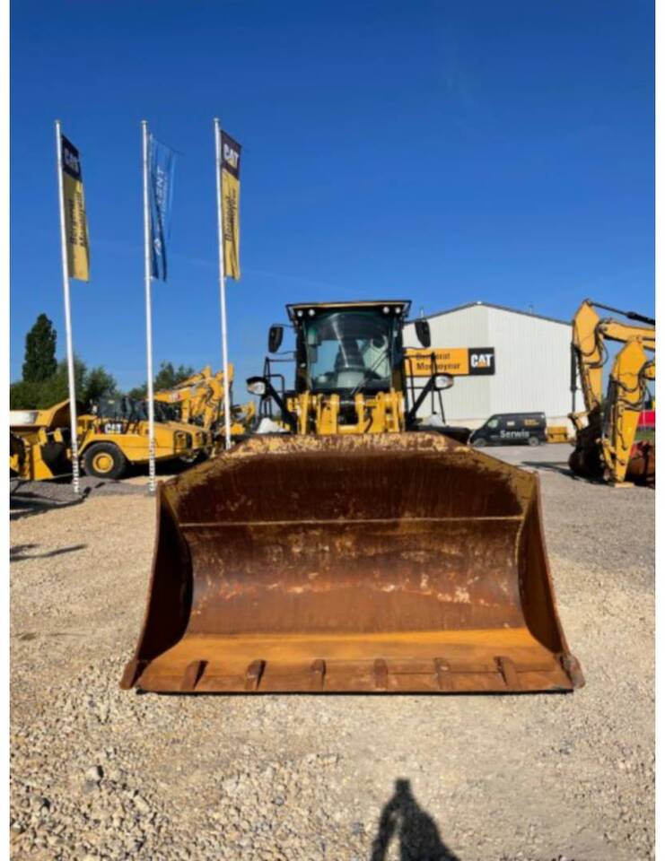 Wheel loader CAT 950M: picture 13