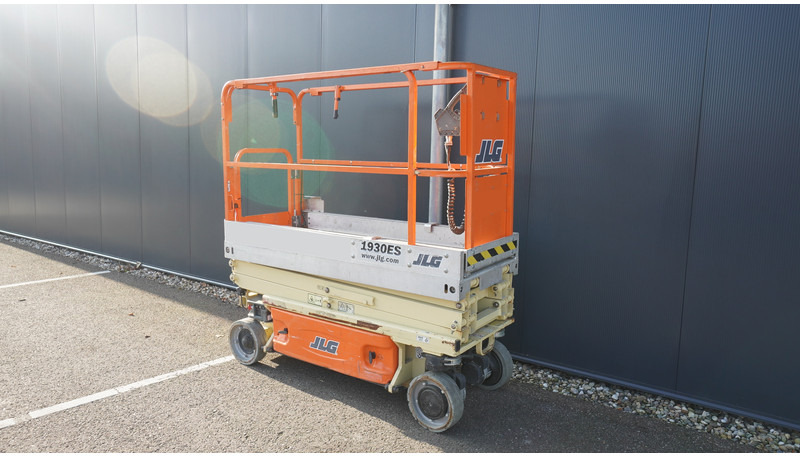 Construction machinery JLG 1930ES MOBILE BOOM SCISSOR LIFT: picture 8