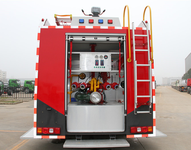 Fire truck XCMG Official 2024 Year Used Fire Fighting Truck YZR5110 China Water Tank Fire Rescue Truck For Sale: picture 8