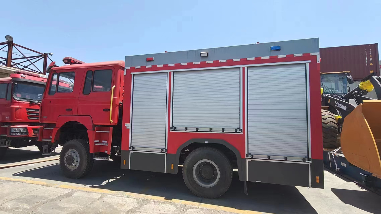 Fire truck XCMG Official 2024 Year Used Fire Fighting Truck YZR5110 China Water Tank Fire Rescue Truck For Sale: picture 6