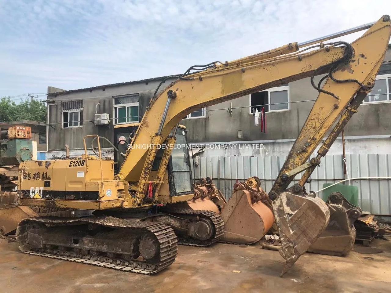 Crawler excavator Original Engine and Pump Used Cat E120b Medium Size Crawler Excavator: picture 12