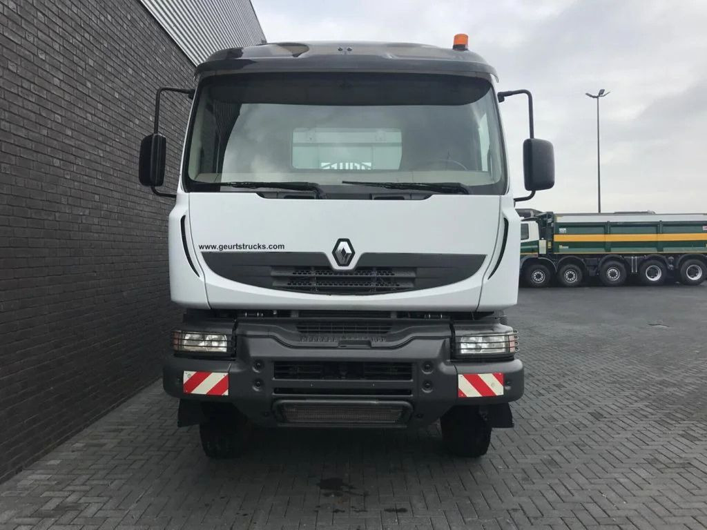 Tipper Renault Kerax 330 DXI 4X2 KIPPER/TIPPER ONLY 27.000 KM !: picture 7