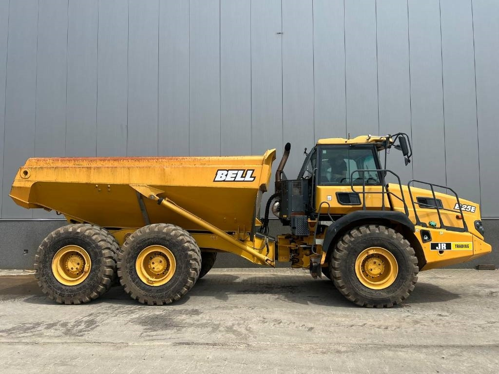 Articulated dumper Bell B 25 E: picture 6