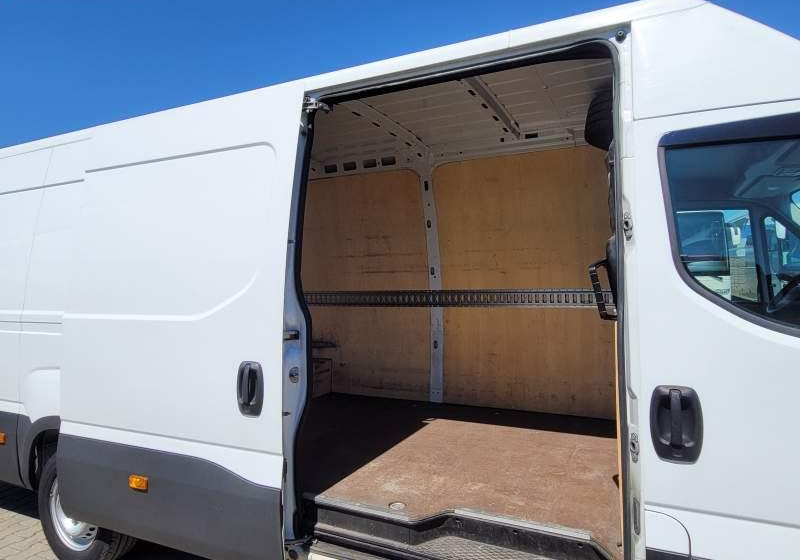 Panel van Iveco DAILY 35-140 / SPROWADZONY Z FRANCJI / TEMPOMAT: picture 15