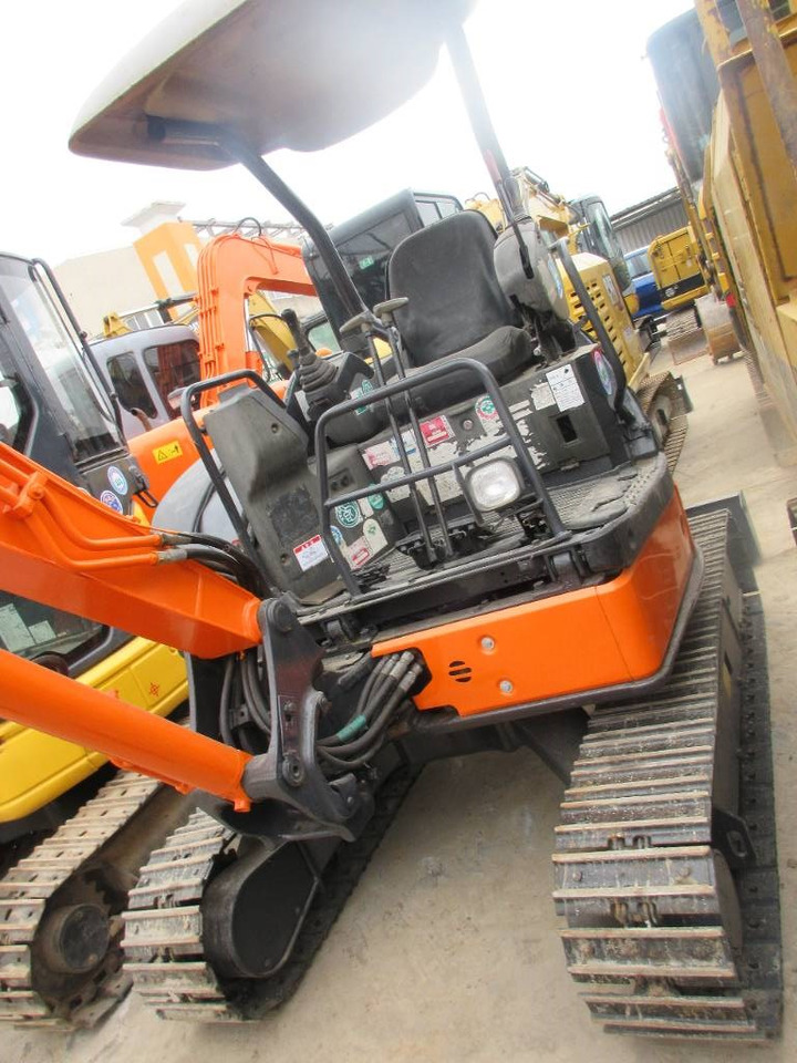 Mini excavator Hitachi ZX 30 U: picture 11