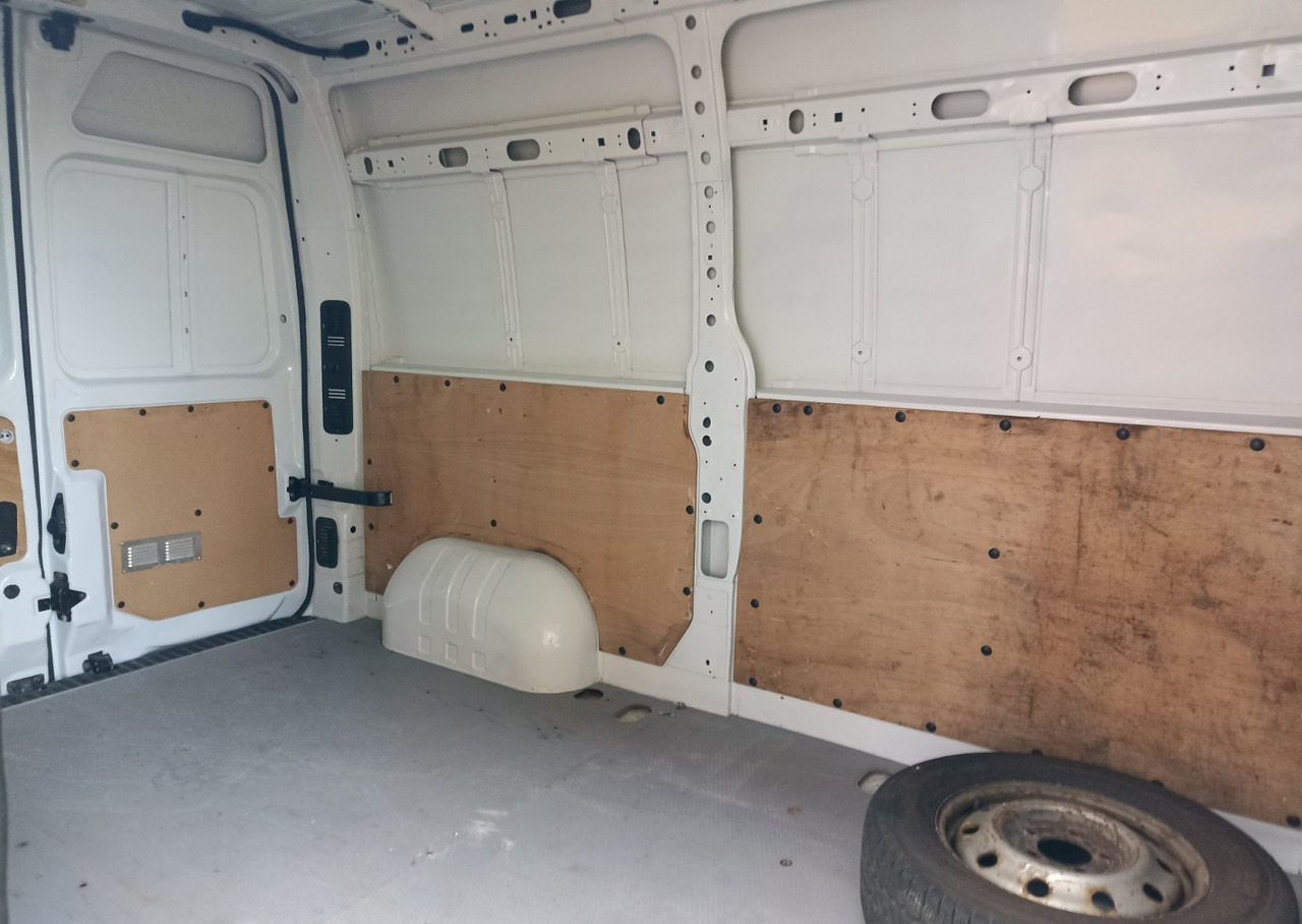 Panel van Renault Master L2 h2 Klima: picture 16