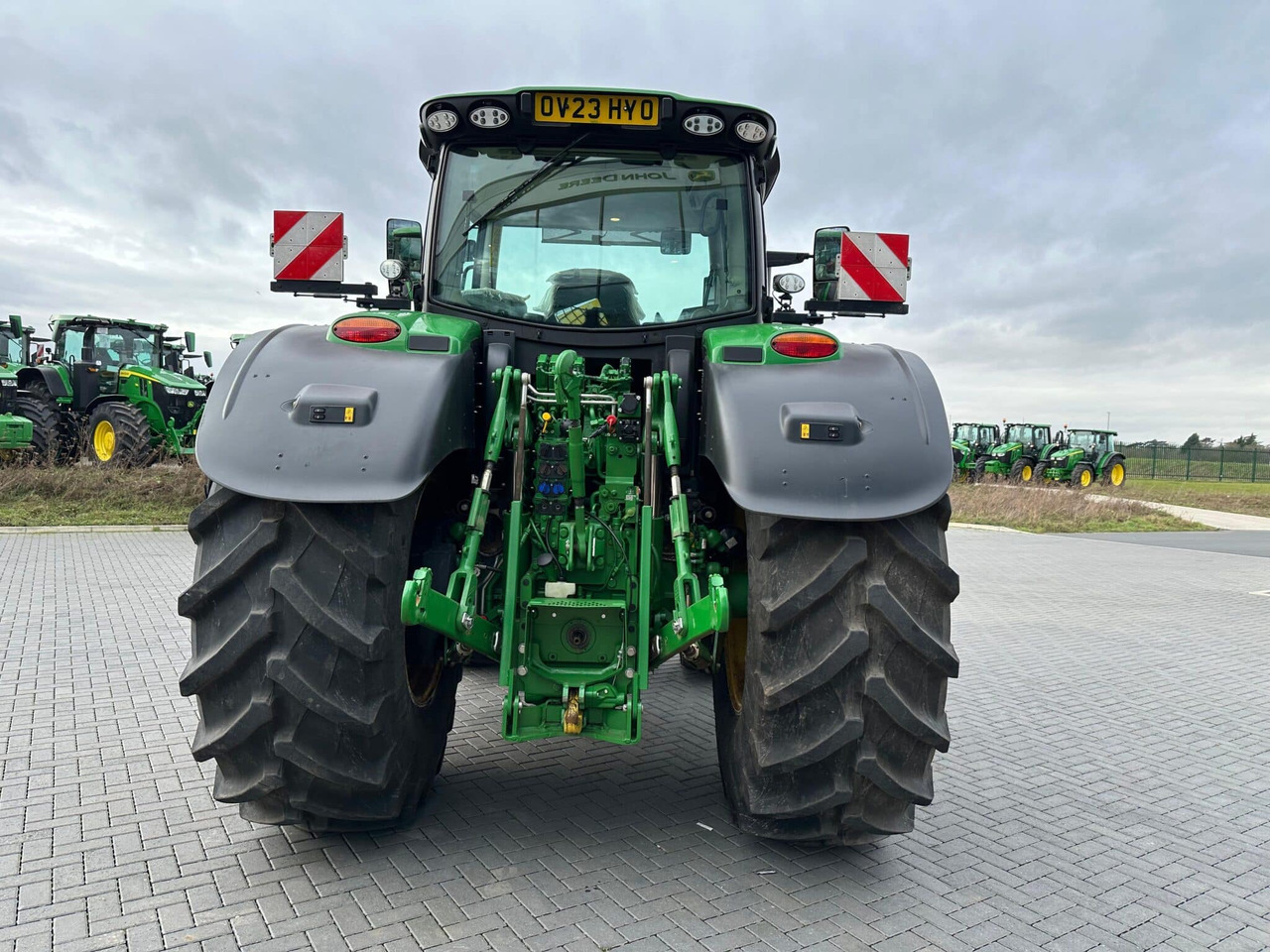 New Farm tractor John Deere 6R 215: picture 14