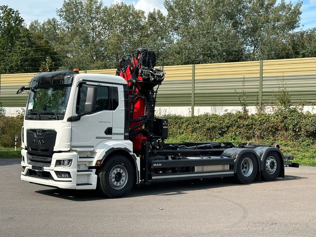 New Hook lift truck, Crane truck MAN TGS 26.470 6x2 Abrollkipper + Kran EPSILON: picture 12