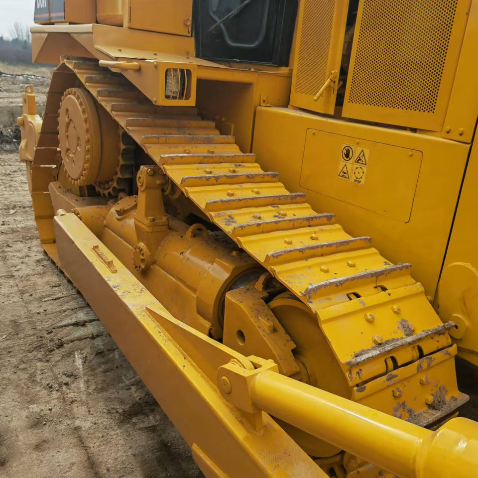 Bulldozer CATERPILLAR D8R: picture 14