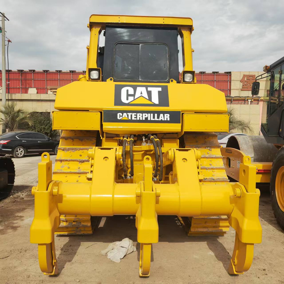 Bulldozer CATERPILLAR D8R: picture 11