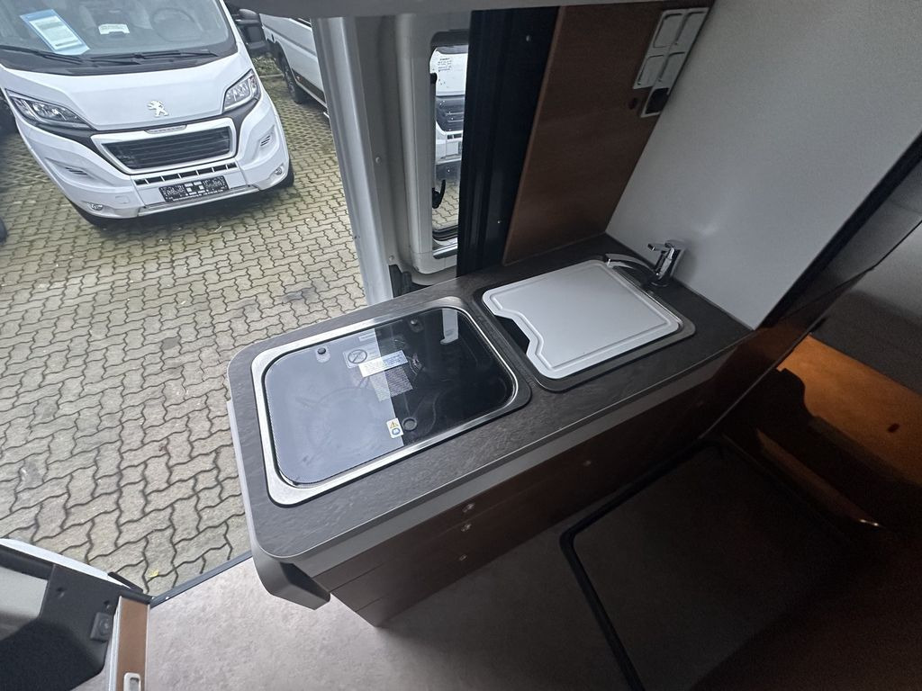 Camper van VANTourer 600D Aufstelldach Markise 165 PS Lithium Navi AH: picture 15