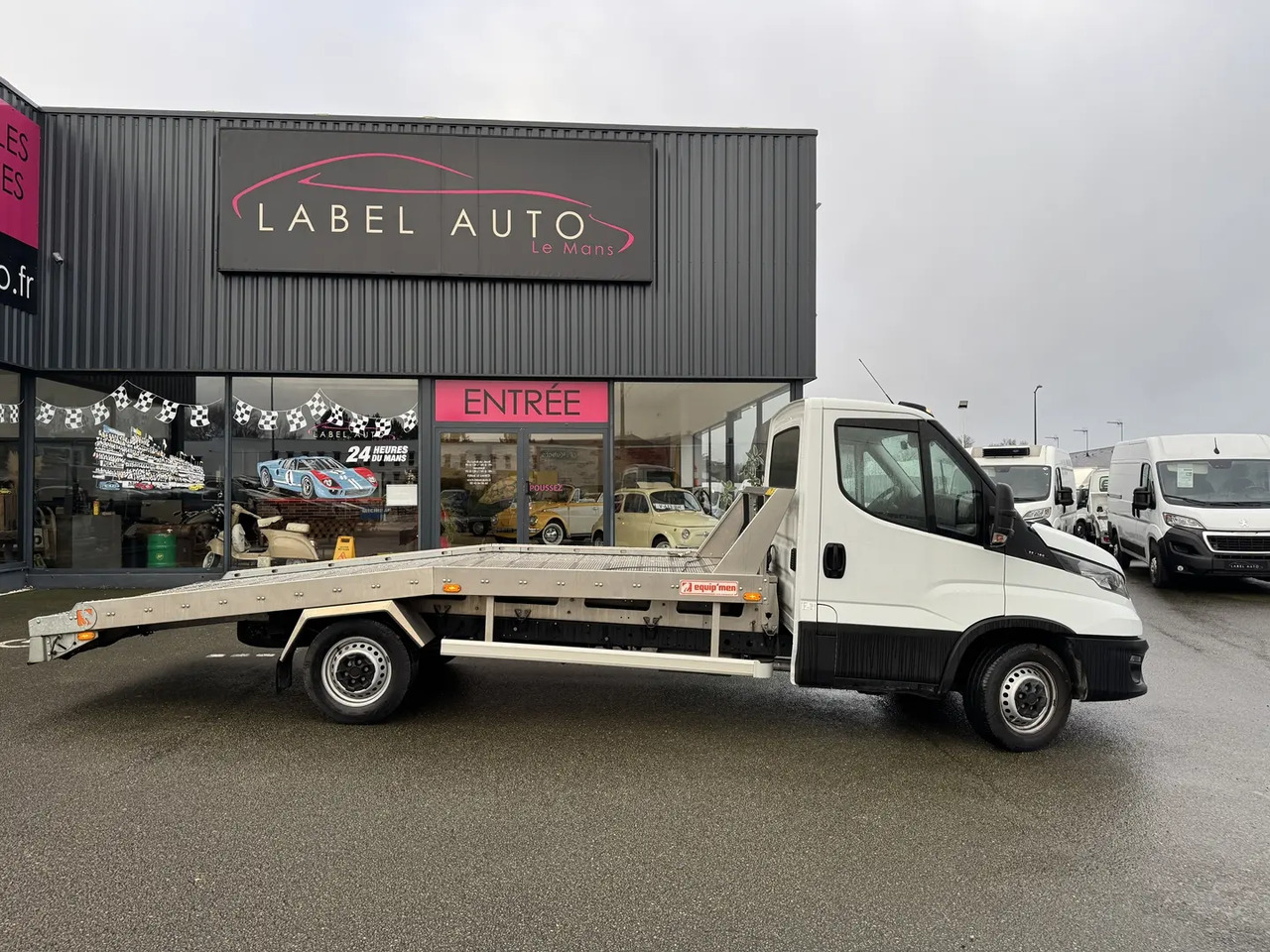 Tow truck Iveco Daily 35S16 EMPATTEMENT 4100: picture 9