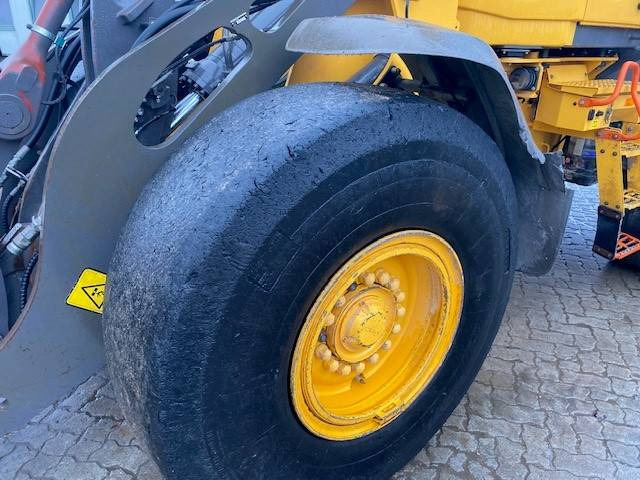 Wheel loader Volvo L 90 H MIETE / RENTAL: picture 13