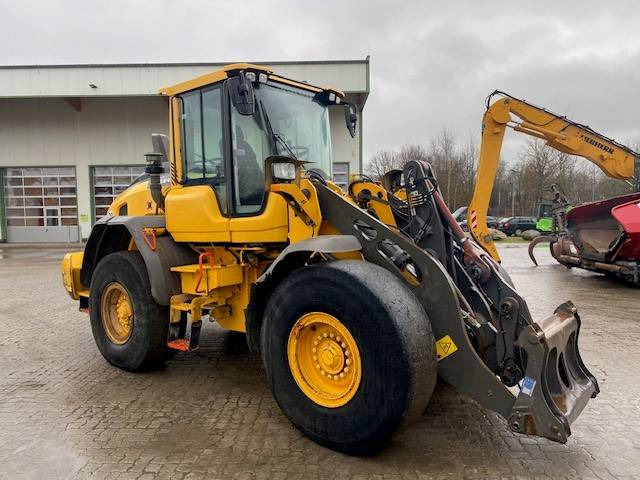 Wheel loader Volvo L 90 H MIETE / RENTAL: picture 6