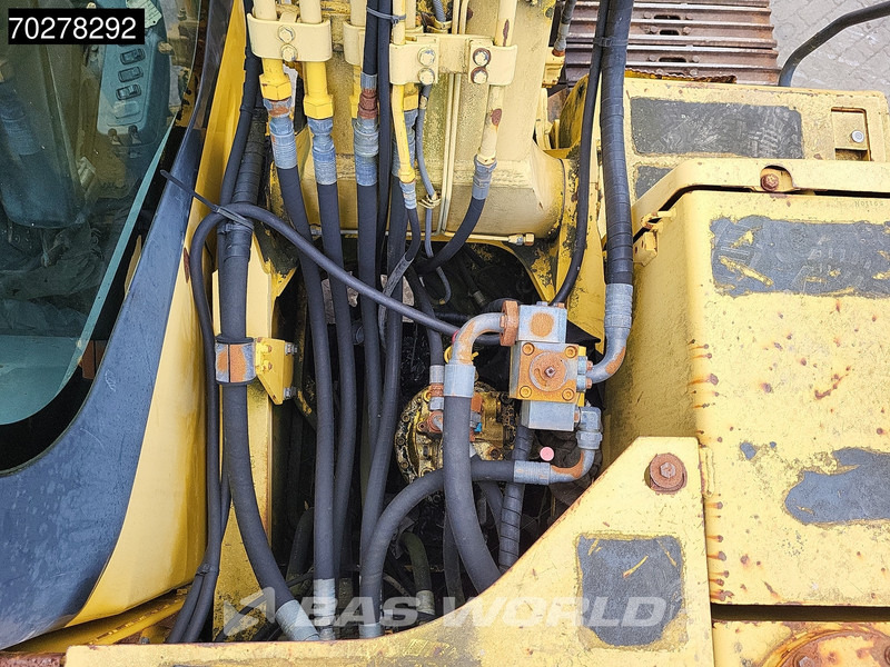 Crawler excavator Komatsu PC180LC-7K: picture 18